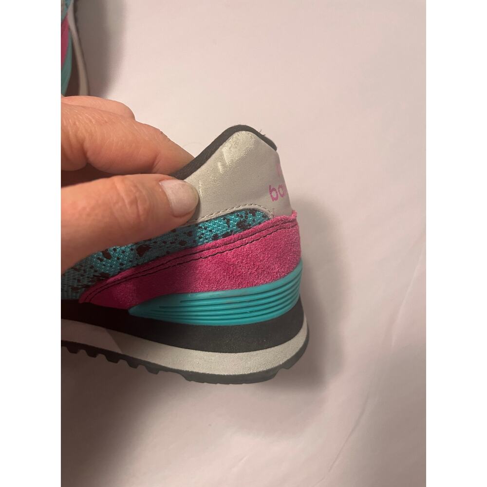 New Balance X UO 515 Airbrush Graffiti Running Sneaker Teal & Pink Women's sz. 8 - Picture 10 of 11